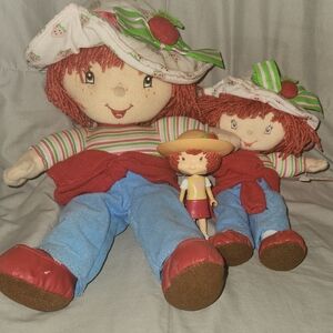 Plush Doll Set - The Original Strawberry Shortcake Dolls!